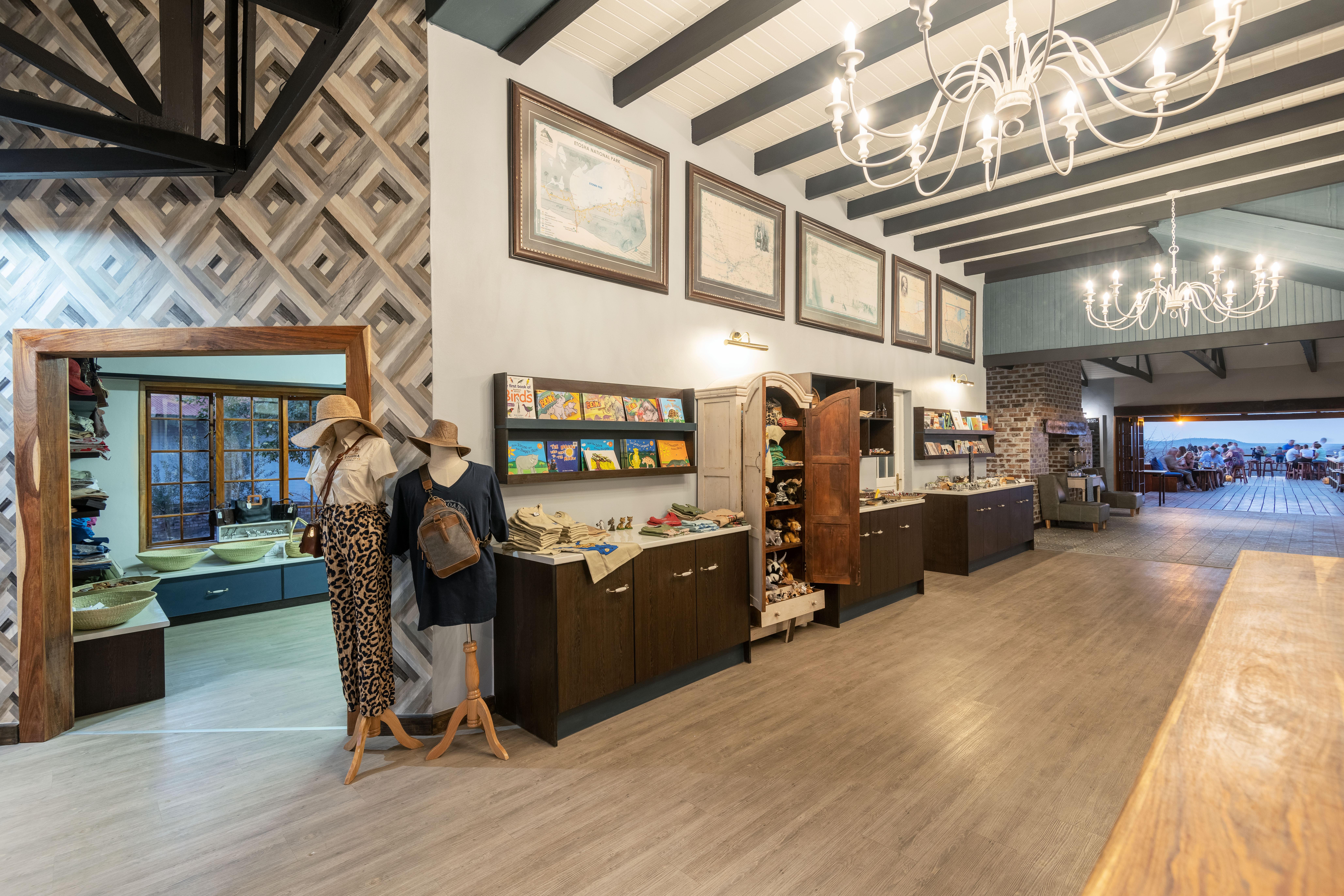 Gondwana Etosha Safari Lodge Okaukuejo Ngoại thất bức ảnh