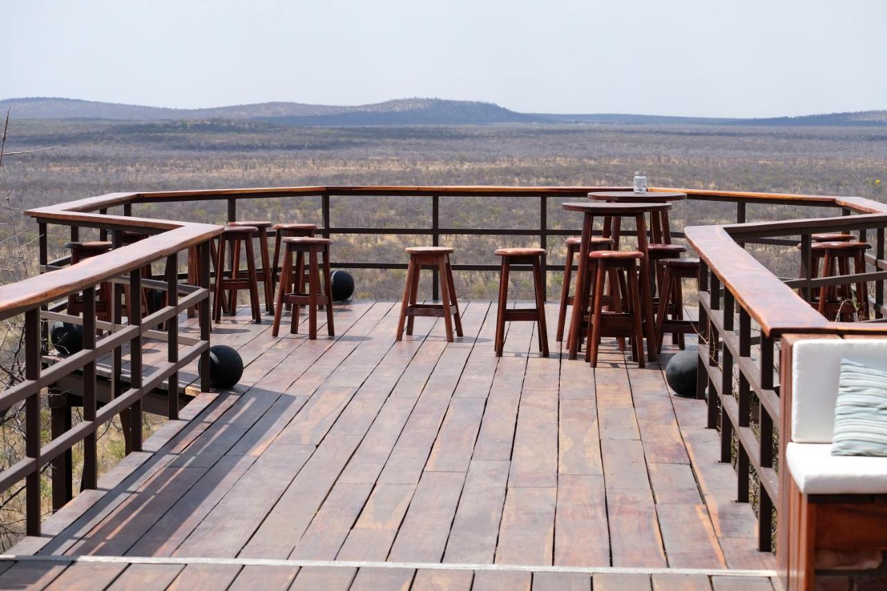 Gondwana Etosha Safari Lodge Okaukuejo Ngoại thất bức ảnh