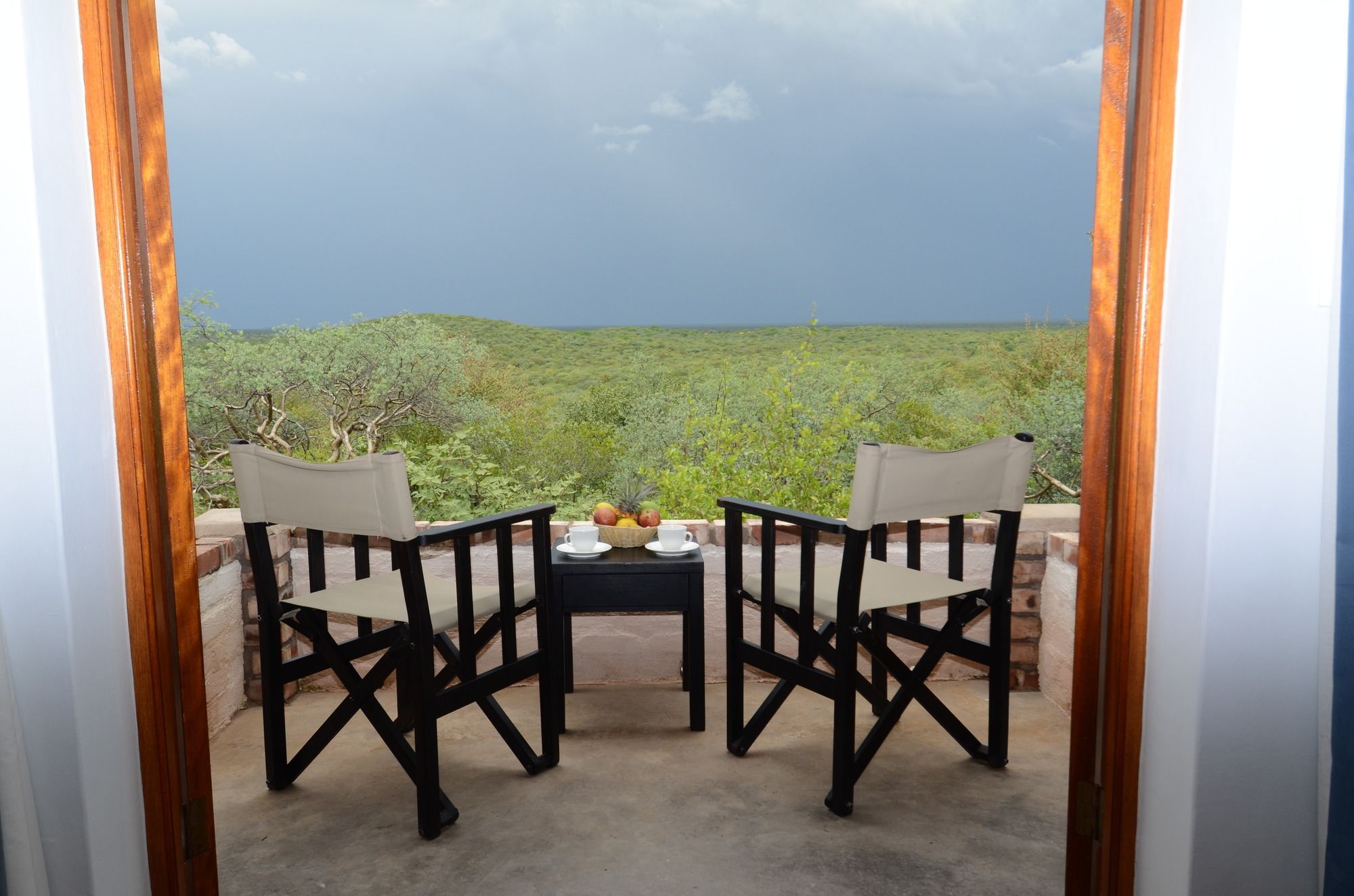 Gondwana Etosha Safari Lodge Okaukuejo Ngoại thất bức ảnh