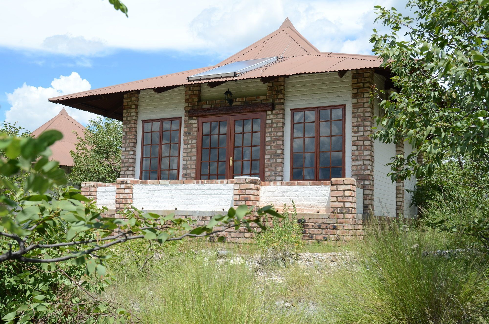 Gondwana Etosha Safari Lodge Okaukuejo Ngoại thất bức ảnh